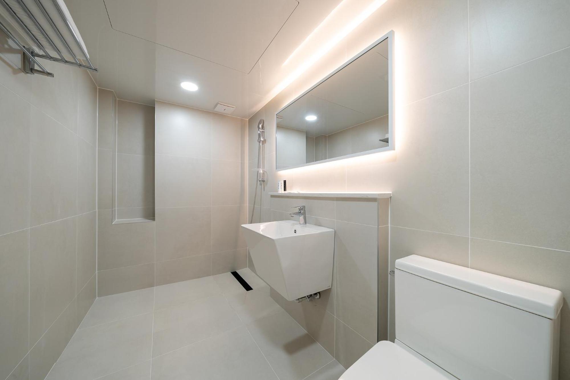 Mono Hotel ซูวอน ภายนอก รูปภาพ