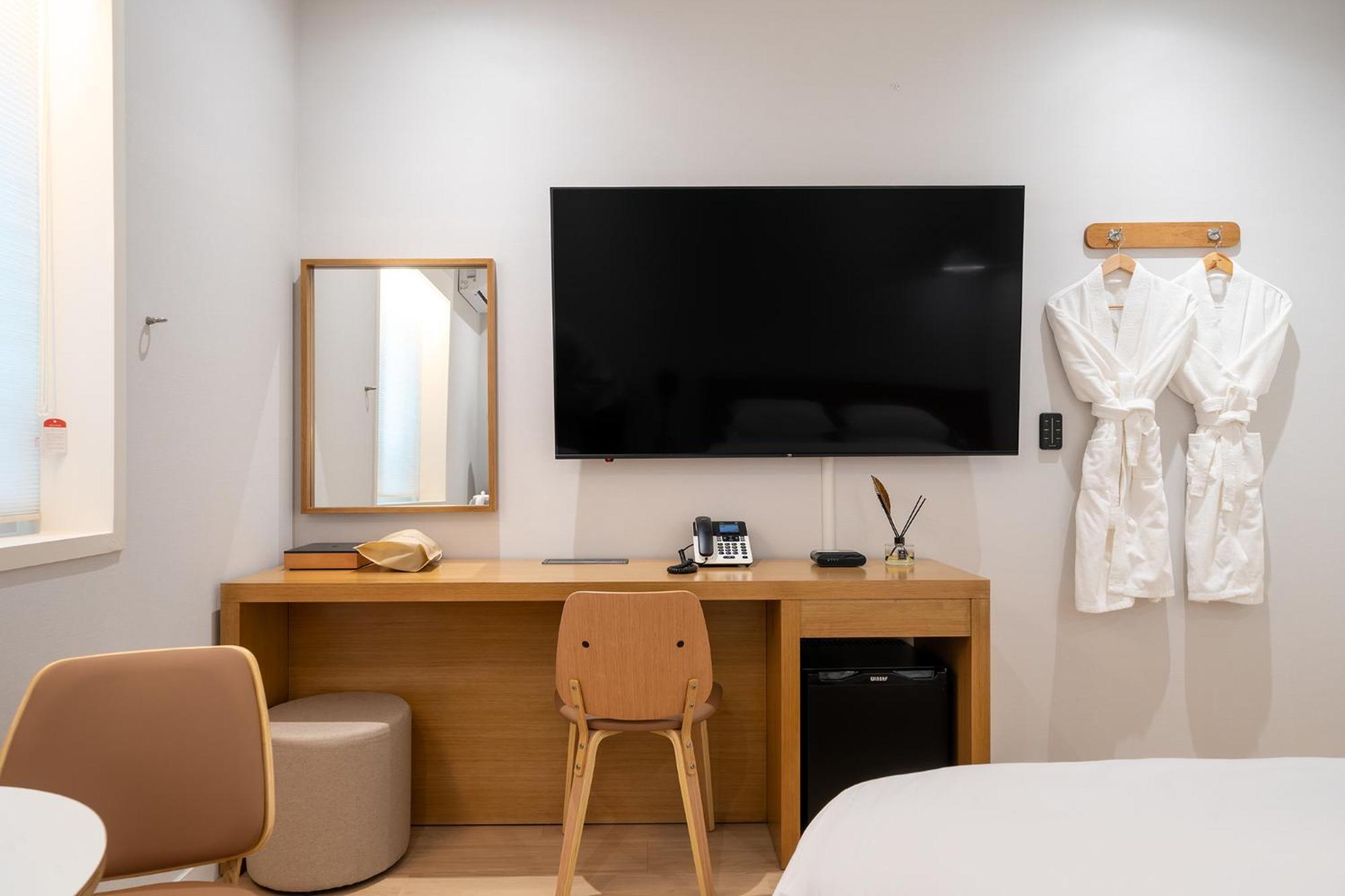 Mono Hotel ซูวอน ภายนอก รูปภาพ
