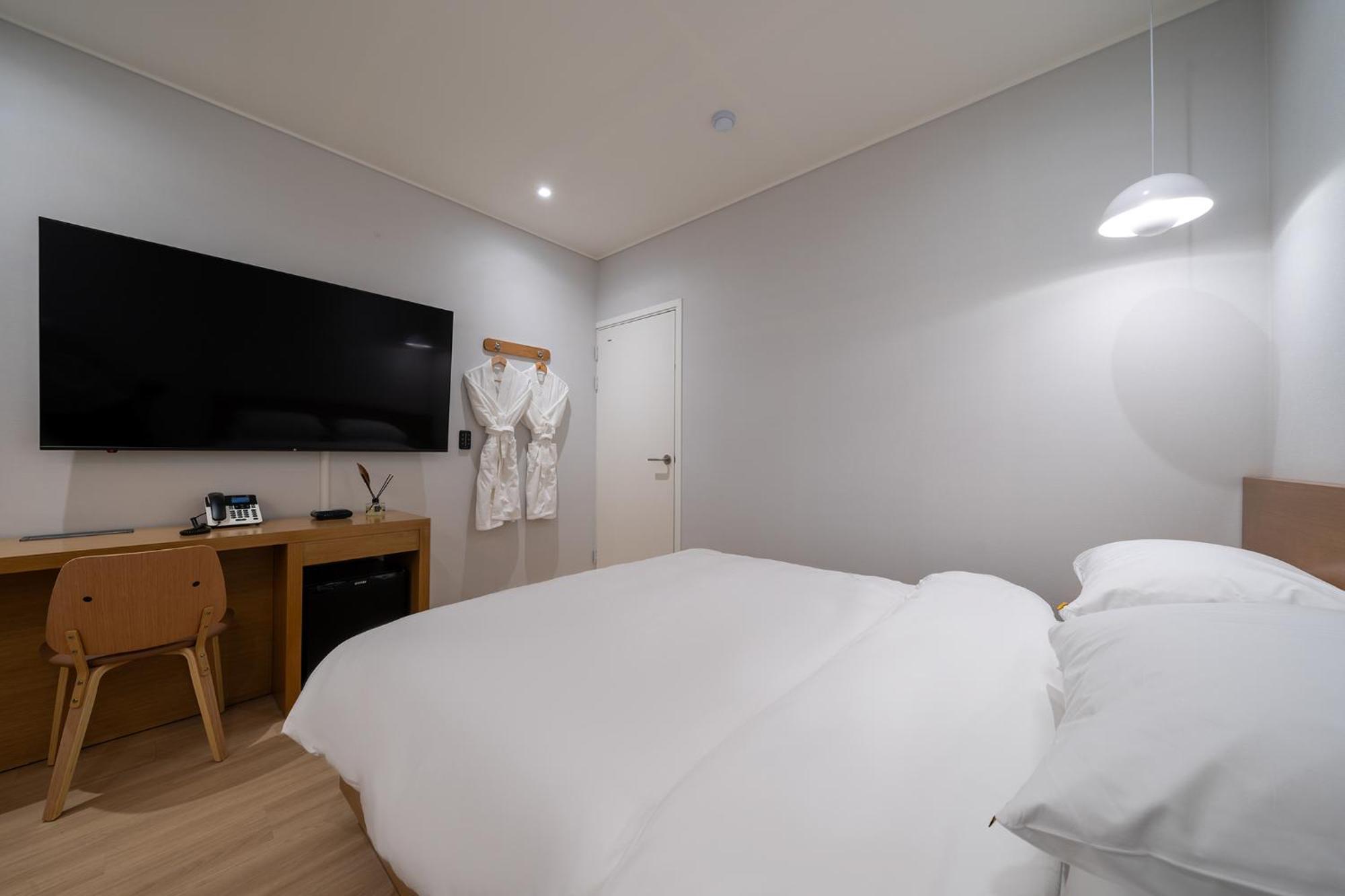 Mono Hotel ซูวอน ภายนอก รูปภาพ