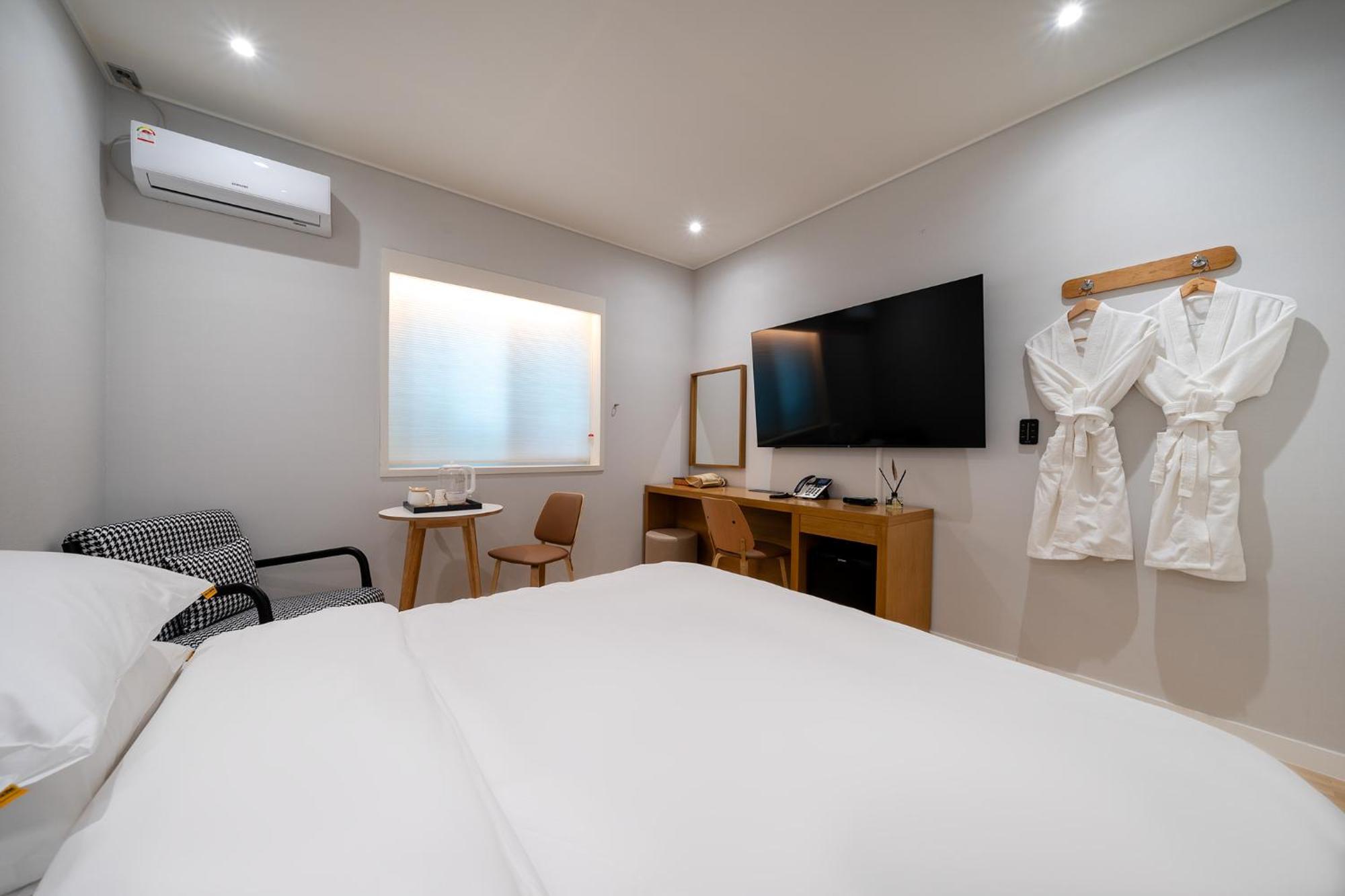 Mono Hotel ซูวอน ภายนอก รูปภาพ