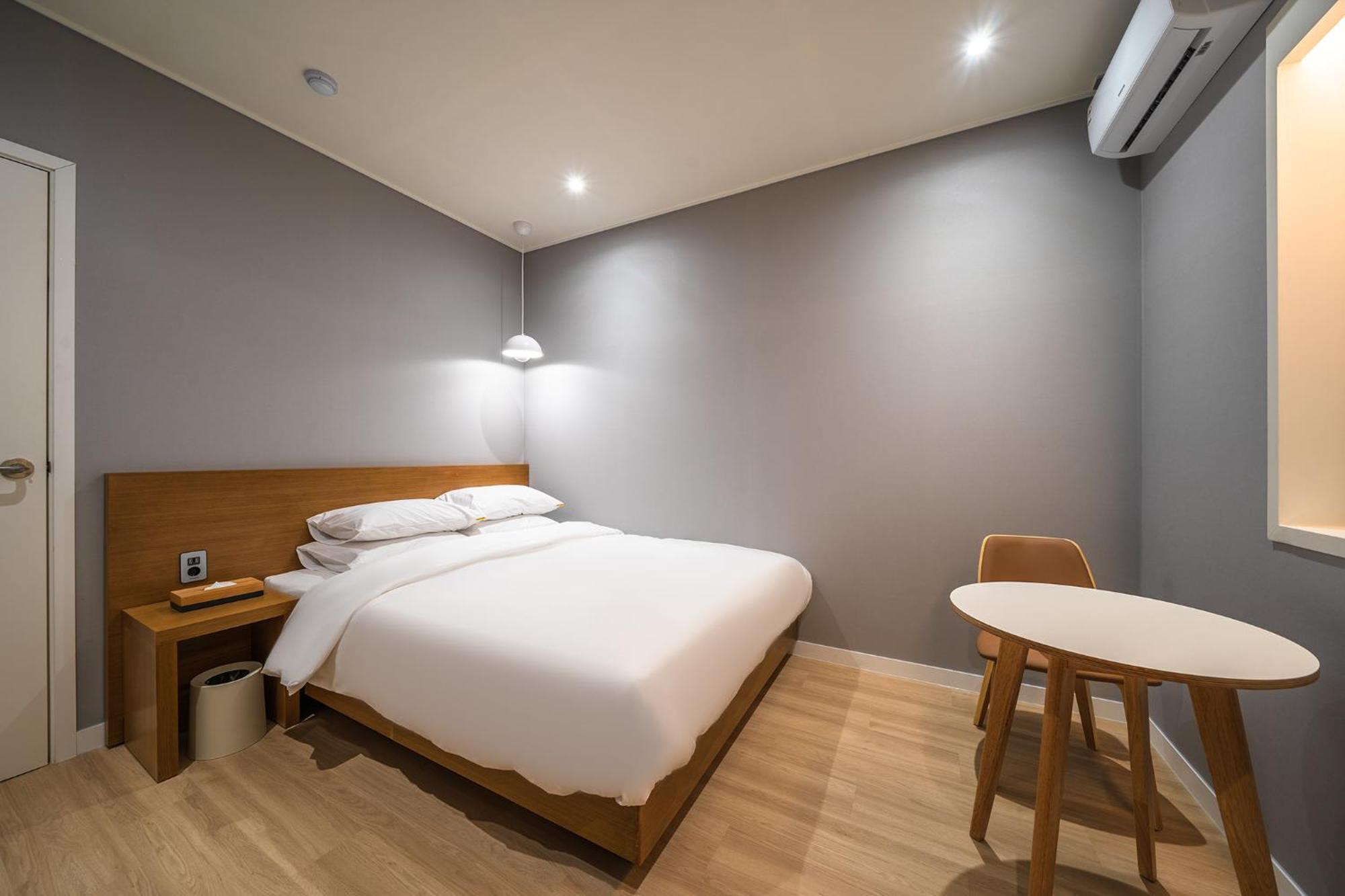 Mono Hotel ซูวอน ภายนอก รูปภาพ