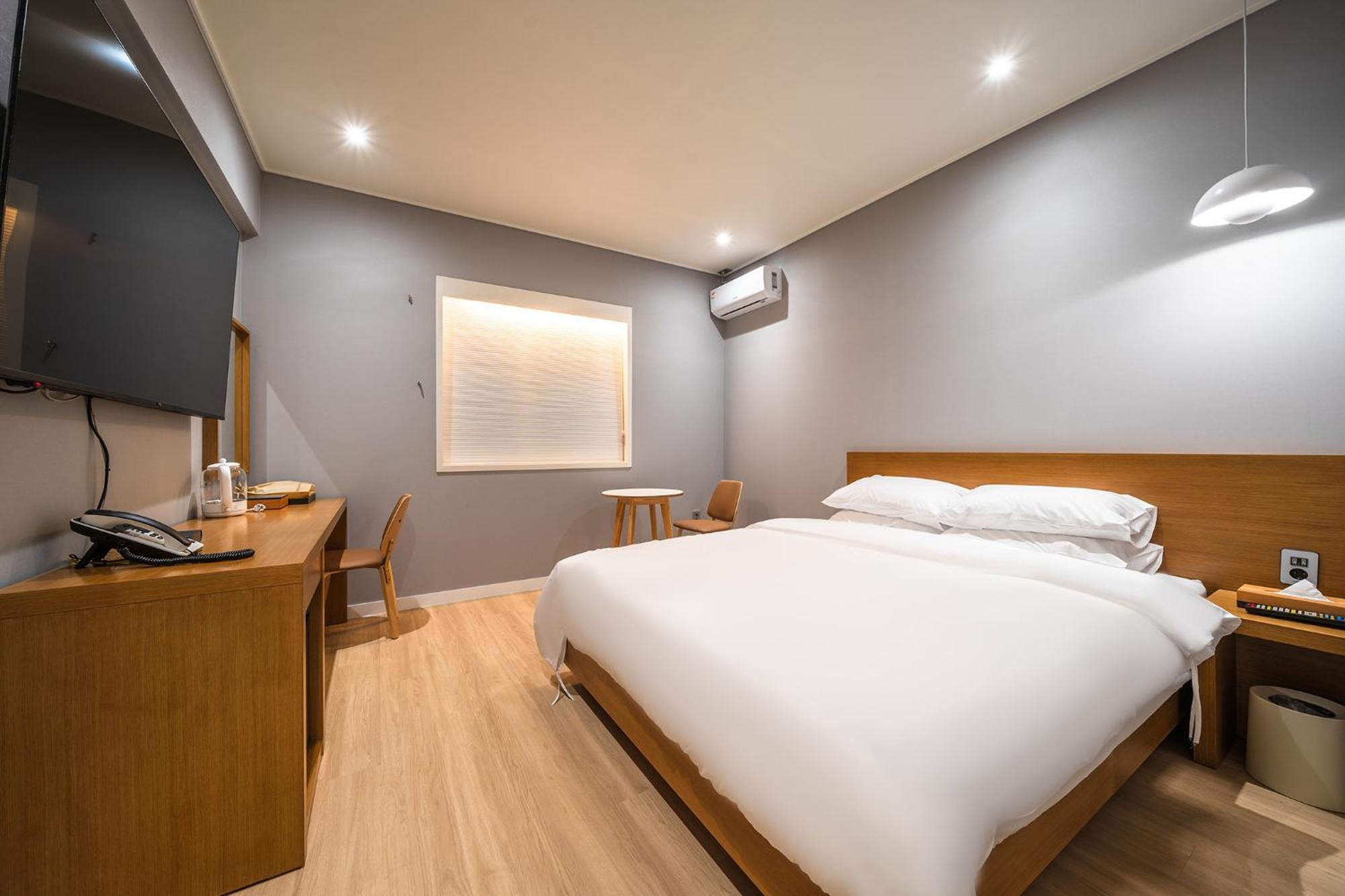 Mono Hotel ซูวอน ภายนอก รูปภาพ